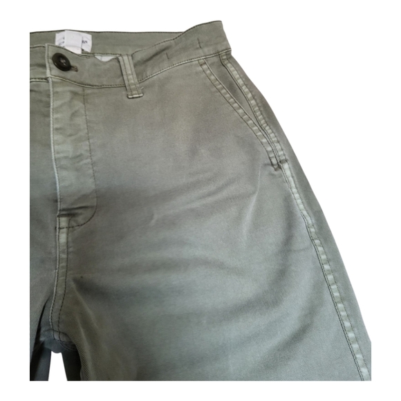 J. Crew Women's Green Tapered Chinos - Size 26T - Picture 6 of 7